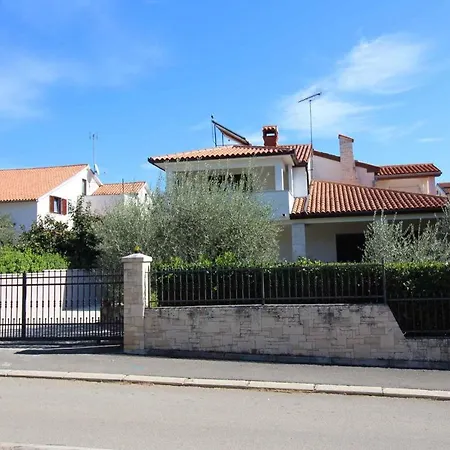 Apartamento In Porec/istrien 34561 Poreč